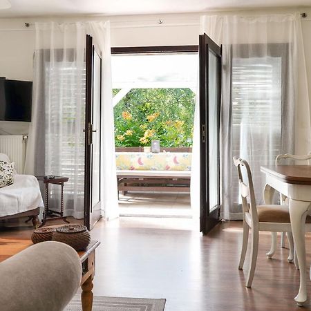 Weber Villa เจเนชดิแอช ภายนอก รูปภาพ