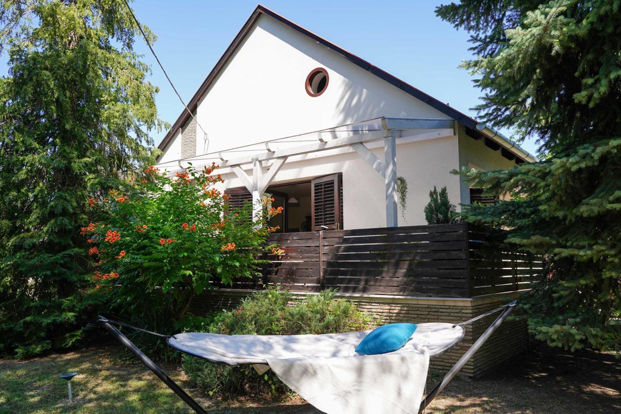 Weber Villa เจเนชดิแอช ภายนอก รูปภาพ